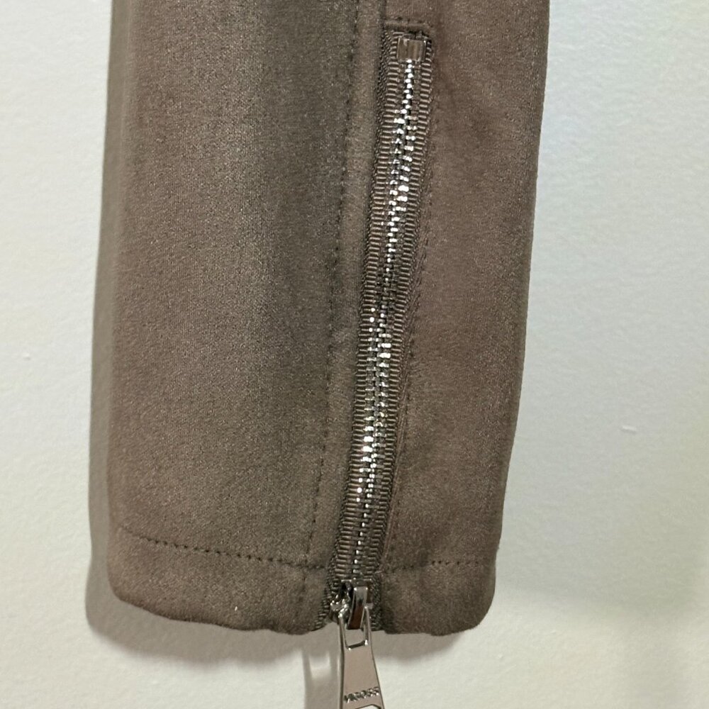 VGOSS Jacket - Picture 5 of 6